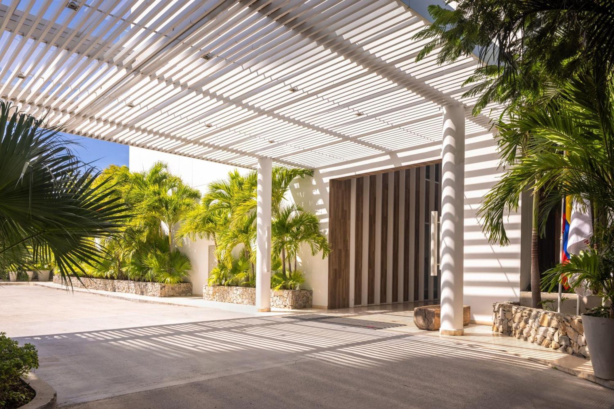 Santa Marta Marriott Resort Playa Dormida Extérieur photo The entrance of the new terminal